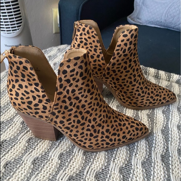 Bamboo Brand Cheetah Ankle Boots | Poshmark